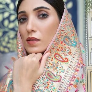 SGF11- Women's Kanjivaram Pure Soft Silk Handloom Saree Pure Golden Zari With Blouse Piece